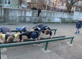 В Туапсе социальная ориентированная тренировка по воркауту