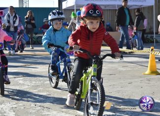 Помните как вы учились кататься на велосипеде?