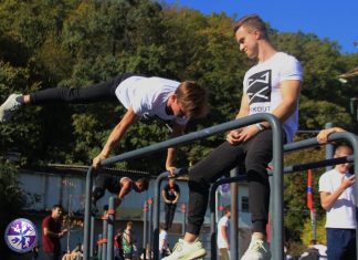 С воркаутом всё просто! Увидел турник — тренировка началась!