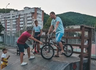 Мы постоянно учимся друг у друга!