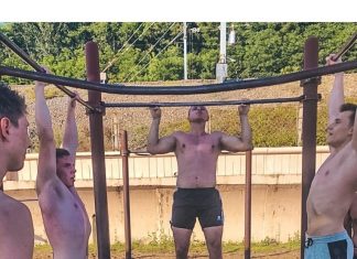 Воркаут — смысл жизни. Да, громко, но это так.