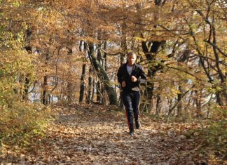 Туапсинская молодежь совершила осенний забег