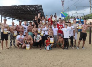 УЛИЧНЫЕ АТЛЕТЫ ОТКРЫЛИ СЕЗОН