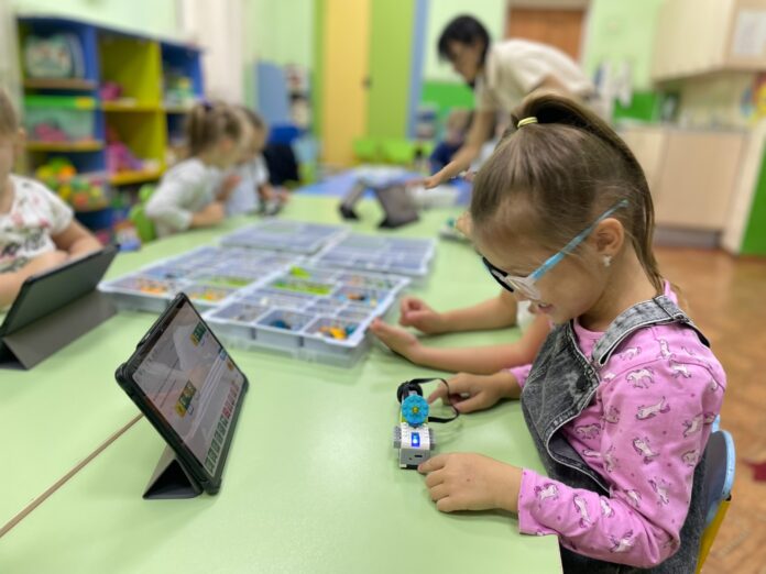 jo3d6099Uv7mJeI3VJxIjEEM-RMVsOz4G4U-nx-1M3GDxI3FFpI4NJm-T0mAX6fNvumniSqMzS-A_aayD3s8wV4W