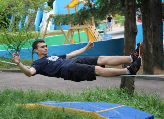 ЛОВИМ ЛЕТНИЙ ДЗЕН НА СТРОПЕ